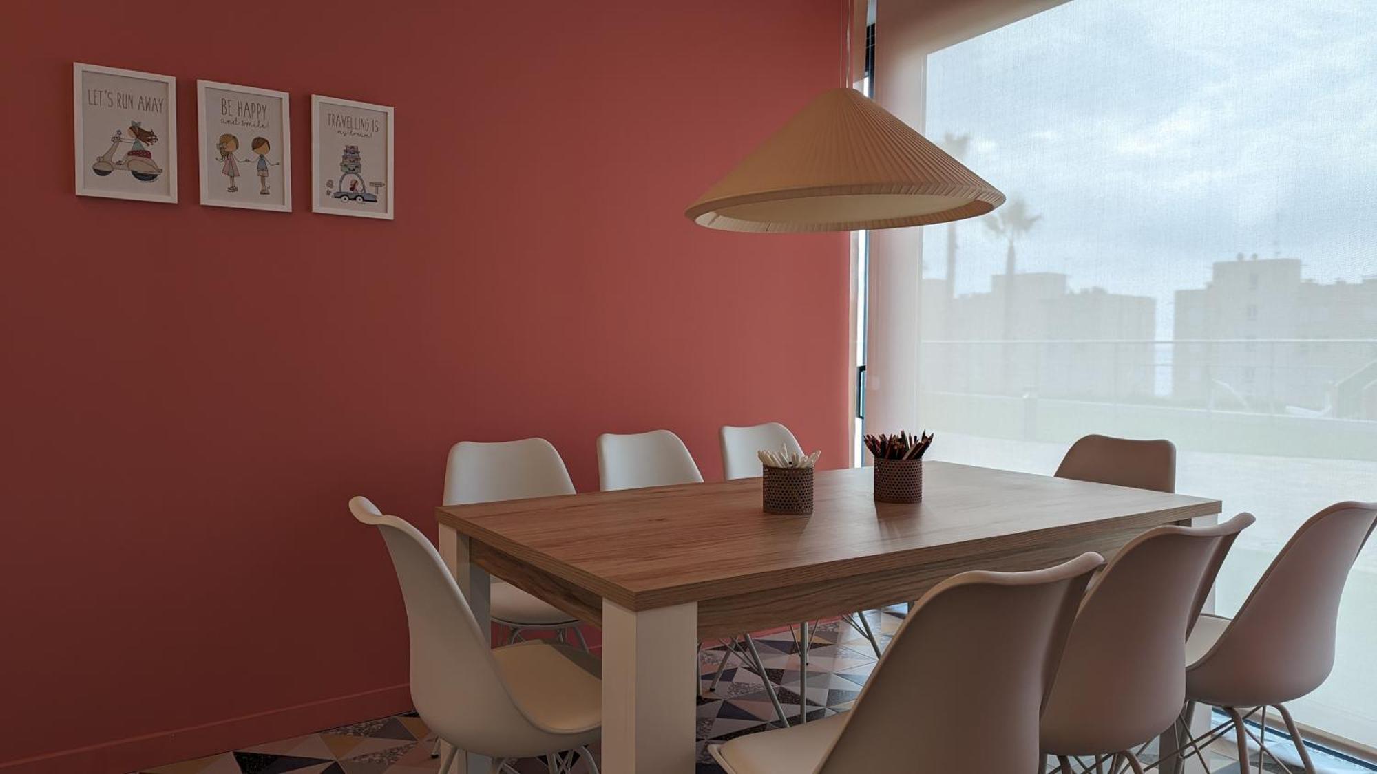 בנידורם Sunset Cliffs Stylish Apartment מראה חיצוני תמונה
