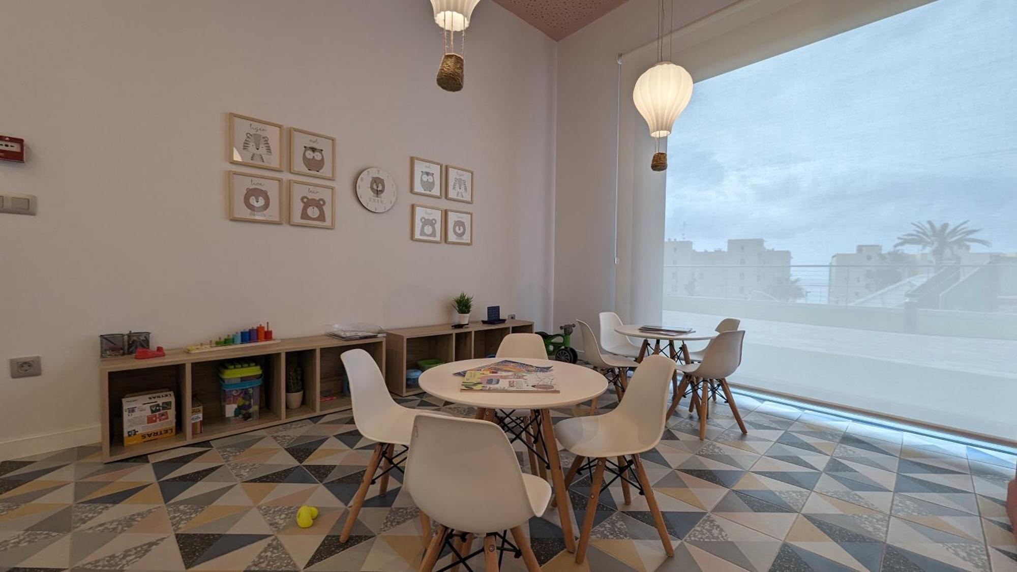 בנידורם Sunset Cliffs Stylish Apartment מראה חיצוני תמונה